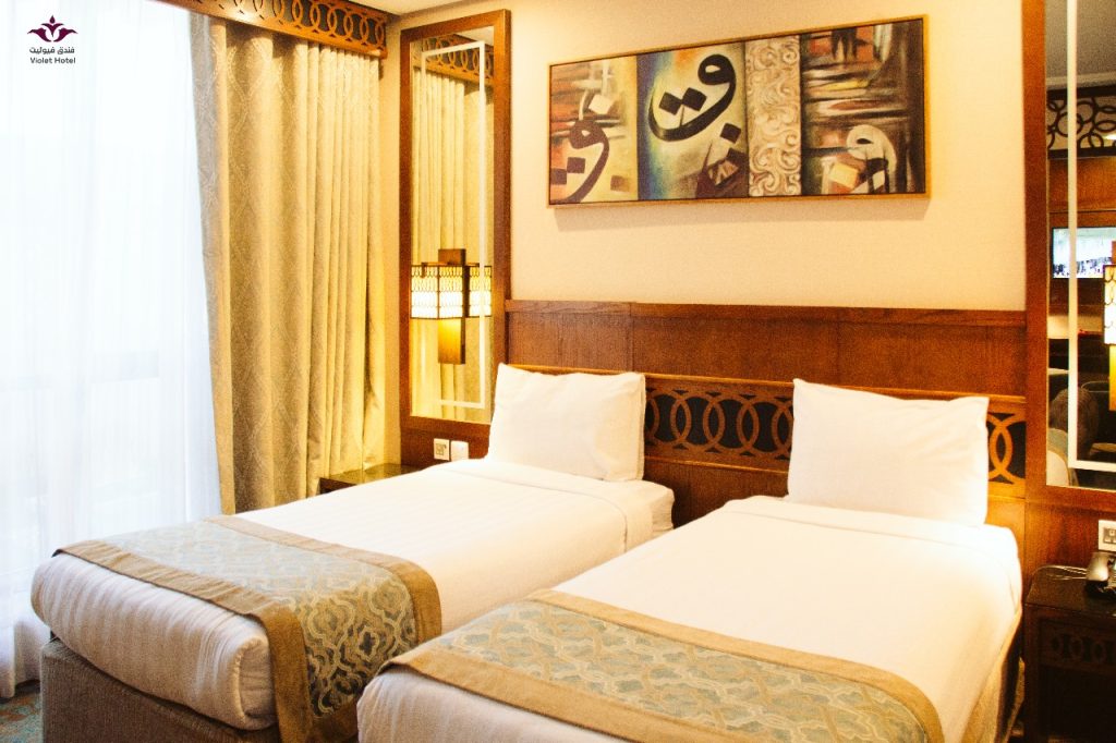 Home 64c925c9 e84a 4e8b 86ca f7322094763a